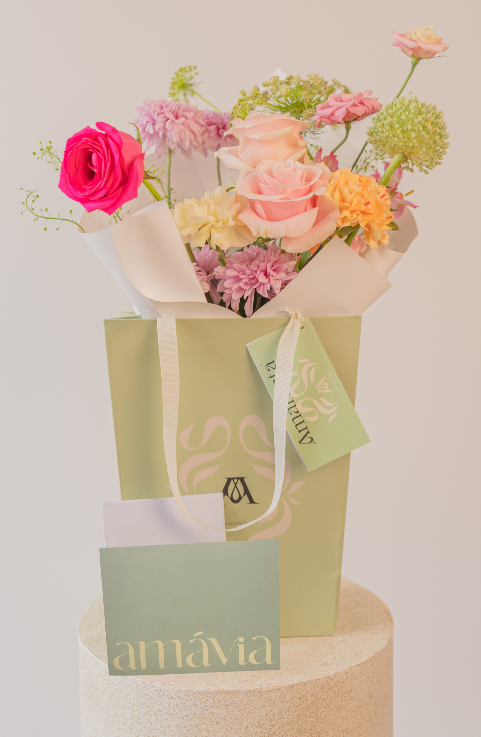 Set: Giftcard Beauty x Amavia - Beauty Studio