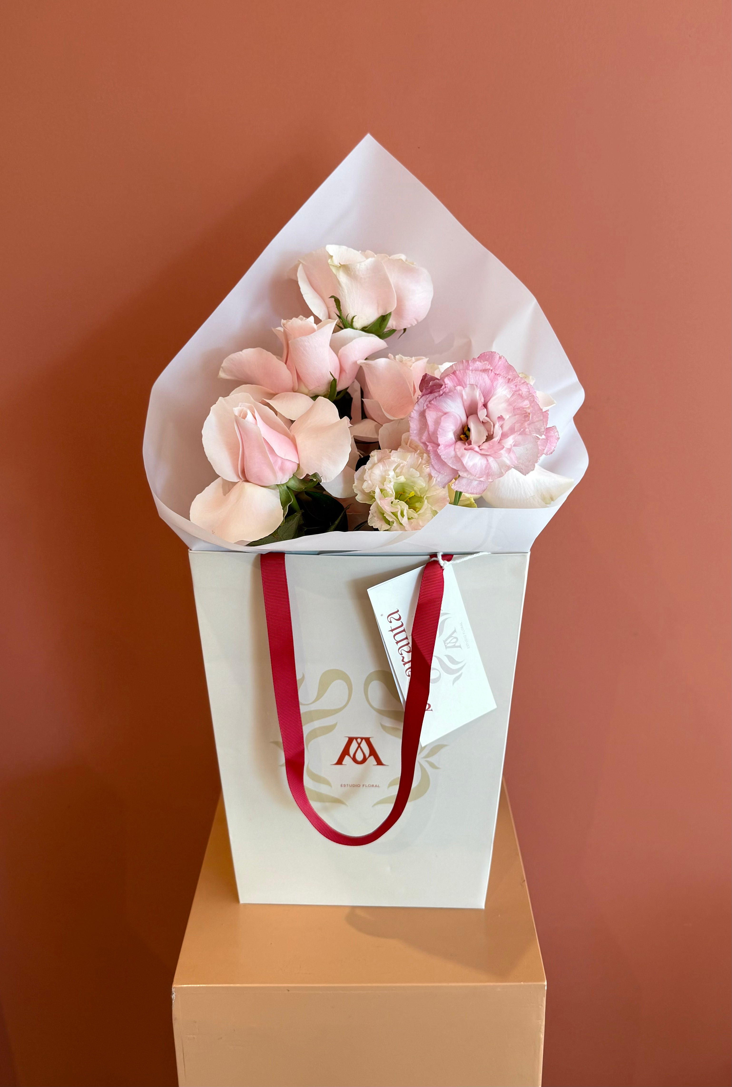 Love in pink - small