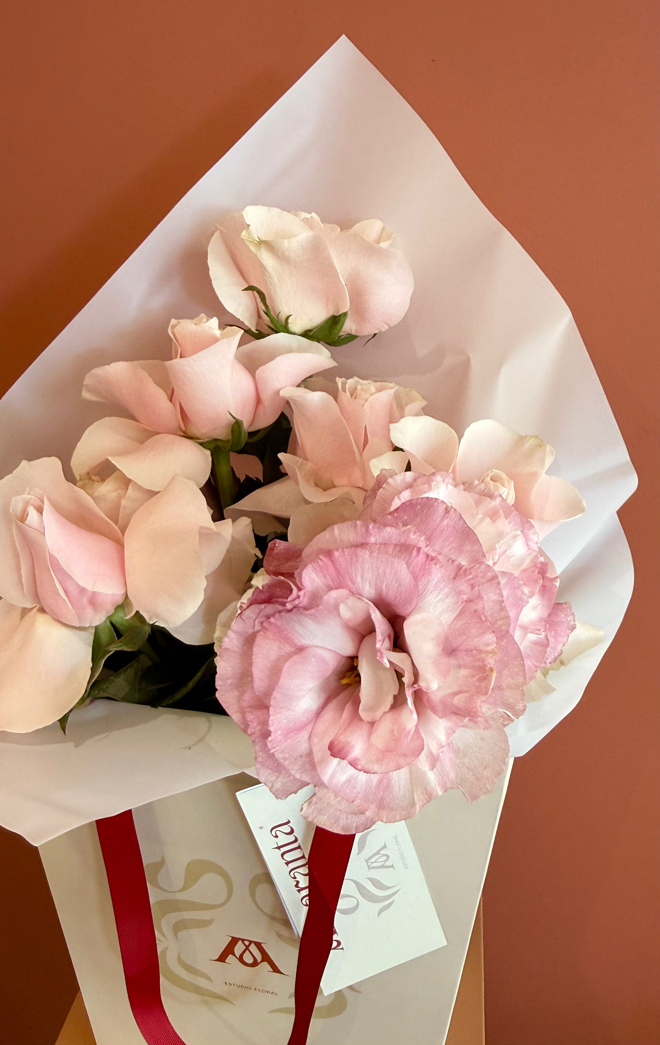 Love in pink - small